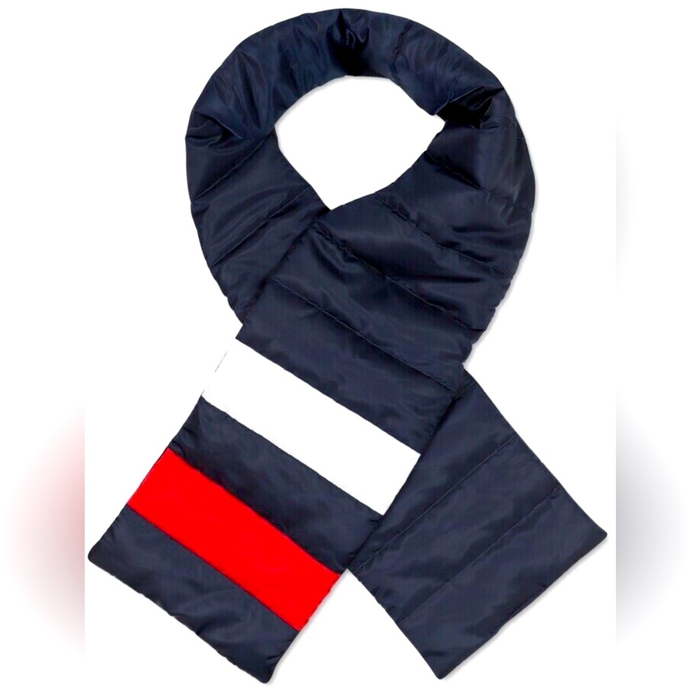 NWT *Tommy*  fleece lined scarf